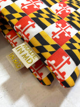 Load image into Gallery viewer, Maryland Quilted Bag. Quilted bag. Tablet bag. Cosmetics bag. Handmade Quilted bag.