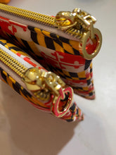 Load image into Gallery viewer, Maryland Quilted Bag. Quilted bag. Tablet bag. Cosmetics bag. Handmade Quilted bag.