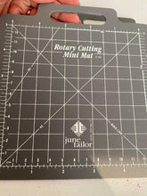 Load image into Gallery viewer, June Tailor Rotary Cutting Mini Mat 5&quot; x 5&quot; Crafting-Quilting-Scrapbooking-Arts
