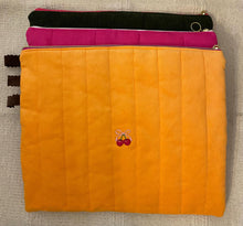 Load image into Gallery viewer, Laptop Sleeves. Laptop Quilted Bag. Laptop Corduroy Bag. Quilted Bag
