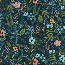 Load image into Gallery viewer, Rifle Paper Co. Amalfi Blue Navy. 100% Cotton. Quilting cotton. Cotton + Steel. Quilting. Bags.
